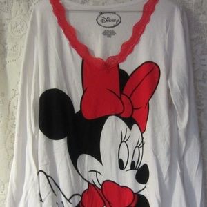 Minnie Mouse long sleeve v neck shirt size XL